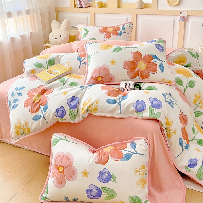 91家纺网 家纺一手货源 找家纺 琪琪阁家纺 2025新款A类全棉纯棉加牛奶绒包边款单被套四件套云梦花都