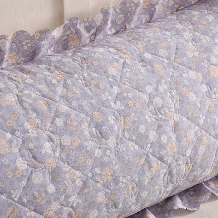 91家纺网 家纺一手货源 找家纺 艾兜坊 2025新款小碎花水洗棉双人枕套 紫薇