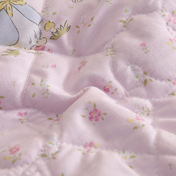 91家纺网 家纺一手货源 找家纺 艾兜坊 2025新款小碎花水洗棉双人枕套 小花兔