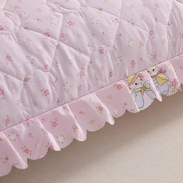 91家纺网 家纺一手货源 找家纺 艾兜坊 2025新款小碎花水洗棉双人枕套 小花兔