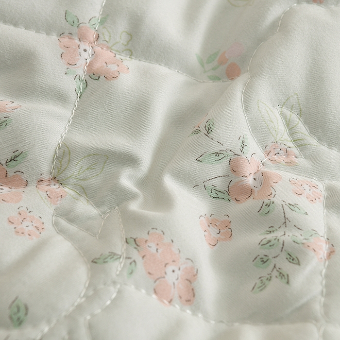 91家纺网 家纺一手货源 找家纺 艾兜坊 2025新款小碎花水洗棉双人枕套 花漫