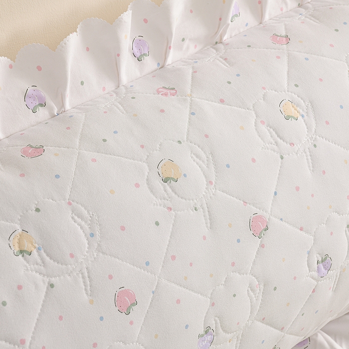 91家纺网 家纺一手货源 找家纺 艾兜坊 2025新款小碎花水洗棉双人枕套 小桃子