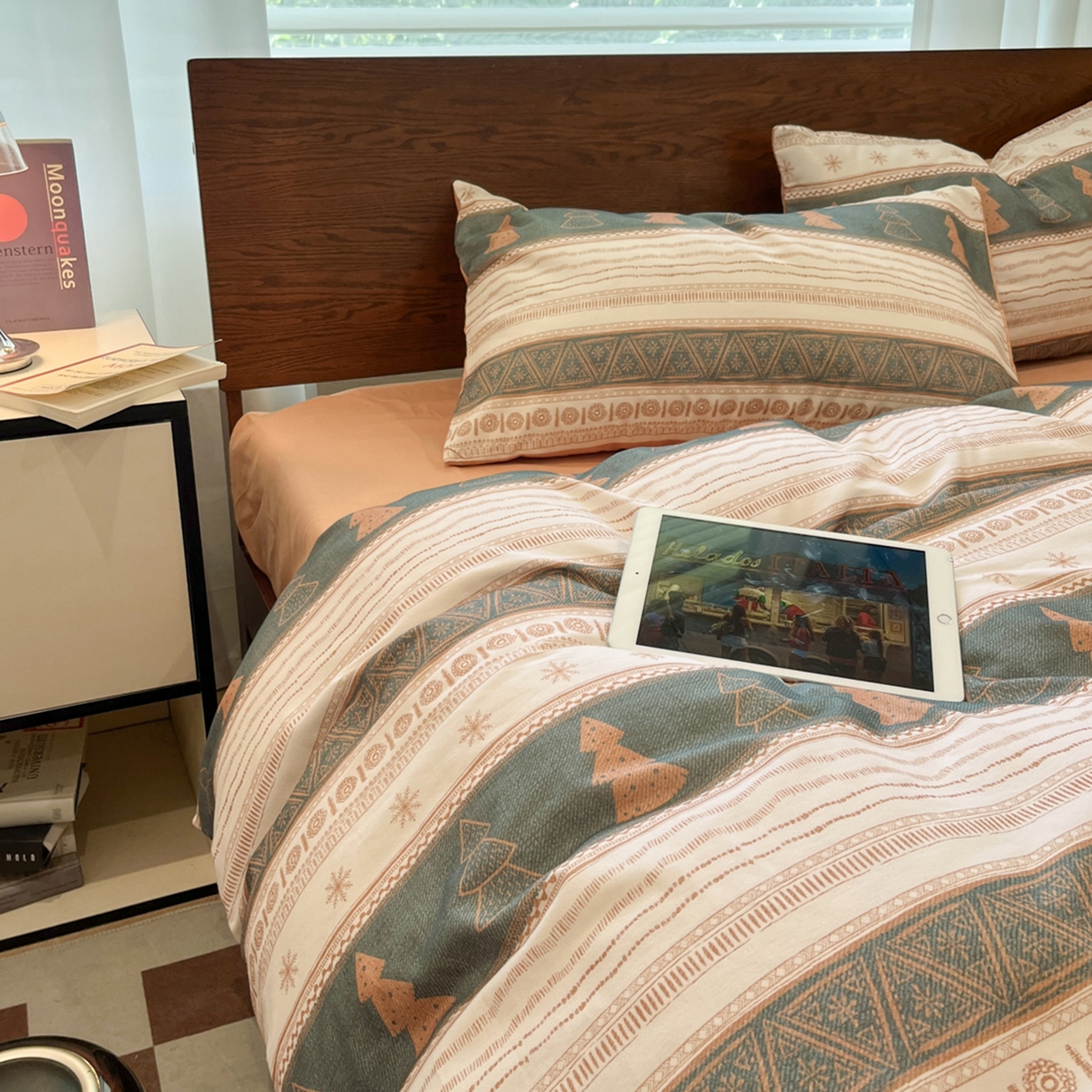 91家纺网 家纺一手货源 找家纺 （总）典曼家纺 2025秋冬新品美拉德卡通磨毛四件套