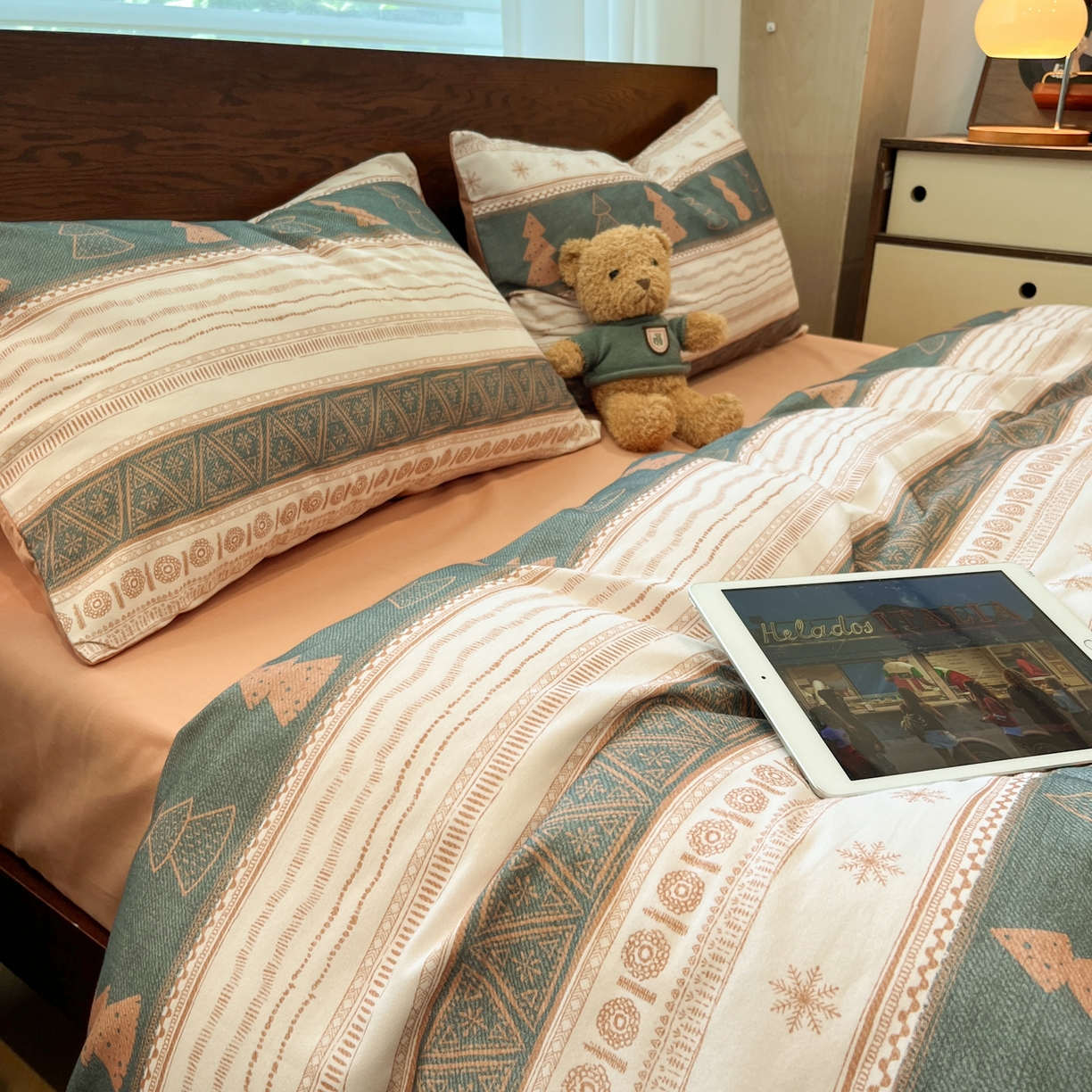 91家纺网 家纺一手货源 找家纺 （总）典曼家纺 2025秋冬新品美拉德卡通磨毛四件套