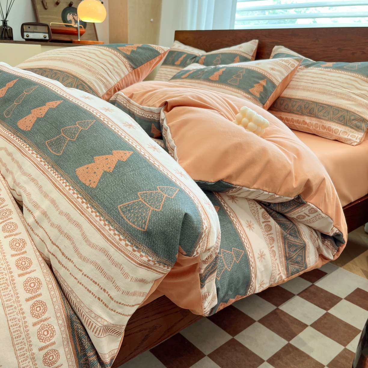 91家纺网 家纺一手货源 找家纺 典曼家纺 2025秋冬新品美拉德卡通磨毛四件套 时光