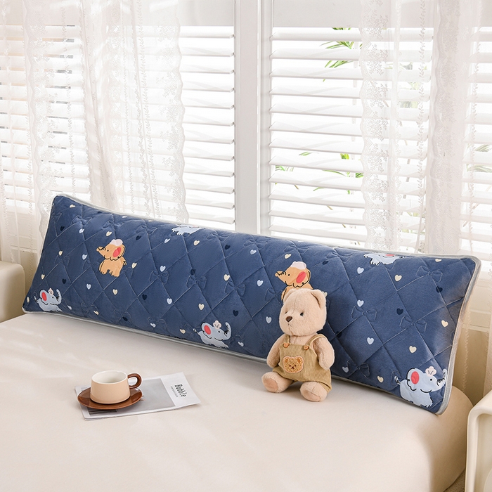 91家纺网 家纺一手货源 找家纺 艾兜坊 2025新款水晶绒双人枕套单品枕套枕套单件 爱心小象