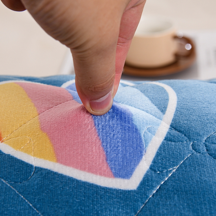 91家纺网 家纺一手货源 找家纺 艾兜坊 2025新款水晶绒双人枕套单品枕套枕套单件 快乐心跳