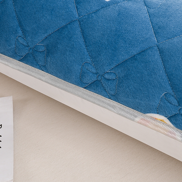 91家纺网 家纺一手货源 找家纺 艾兜坊 2025新款水晶绒双人枕套单品枕套枕套单件 快乐心跳