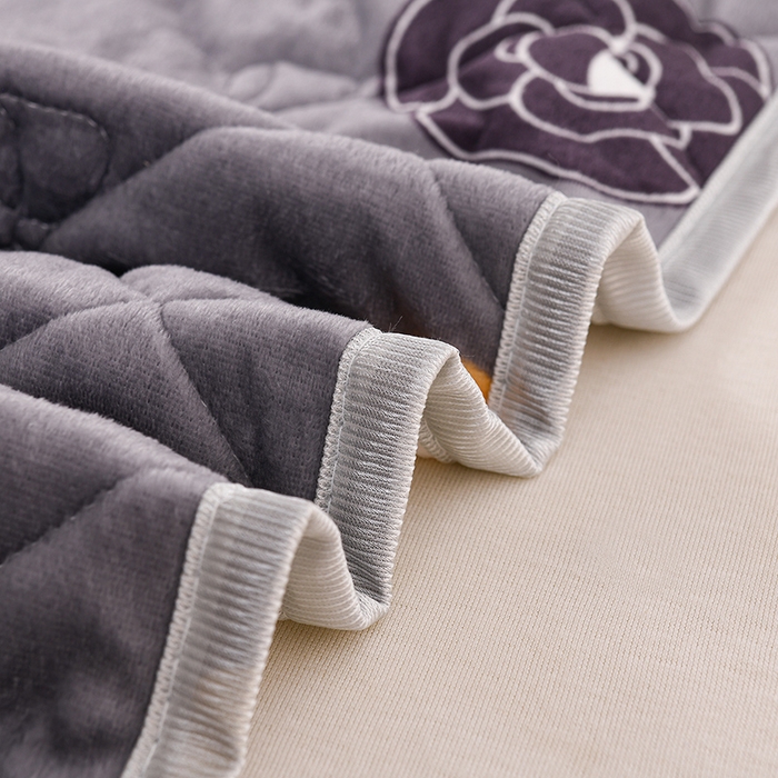 91家纺网 家纺一手货源 找家纺 艾兜坊 2025新款水晶绒双人枕套单品枕套枕套单件 觅影