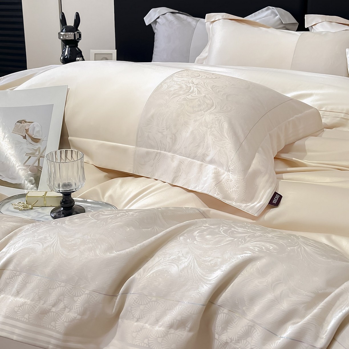 91家纺网 家纺一手货源 找家纺 2025新款高端A类贡缎提花长绒棉四件套纯棉全棉拼接被套纯色被套爆款床上用品-南翎 南翎-柔杏