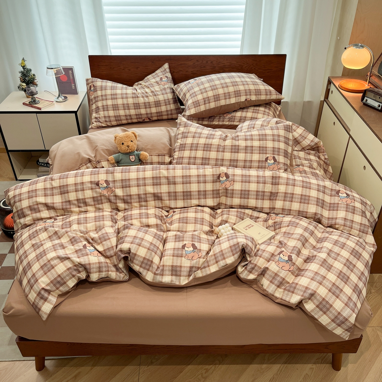 91家纺网 家纺一手货源 找家纺 典曼家纺 2025秋冬新品美拉德卡通磨毛四件套 童趣