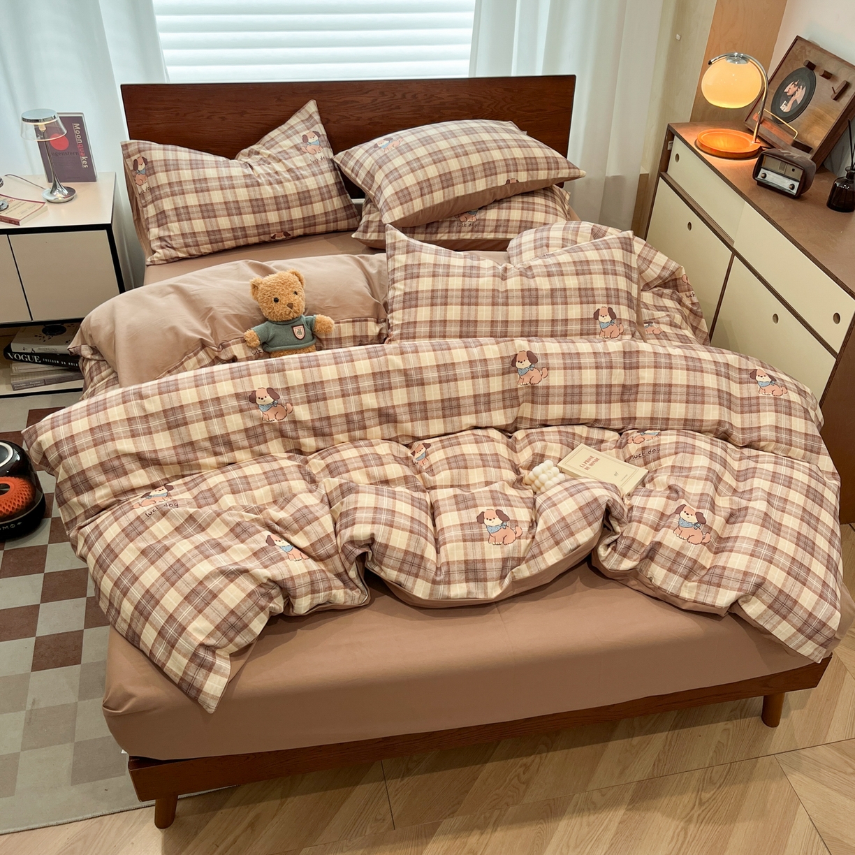 91家纺网 家纺一手货源 找家纺 典曼家纺 2025秋冬新品美拉德卡通磨毛四件套 童趣