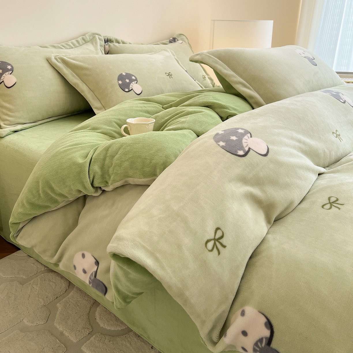 91家纺网 家纺一手货源 找家纺 （总）富馨莱 2025新款牛奶绒印花四件套240克面料支持一件定制尺寸