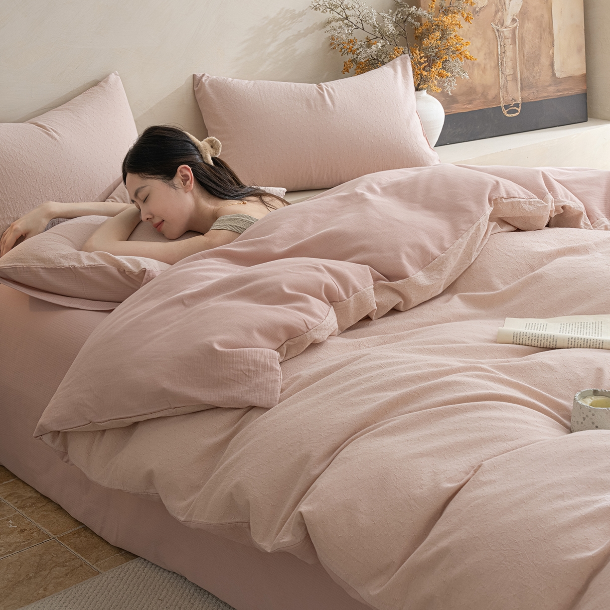 91家纺网 家纺一手货源 找家纺 典曼家纺 2025秋冬新品棉麻提花磨毛四件套-云缦系列 云缦-粉