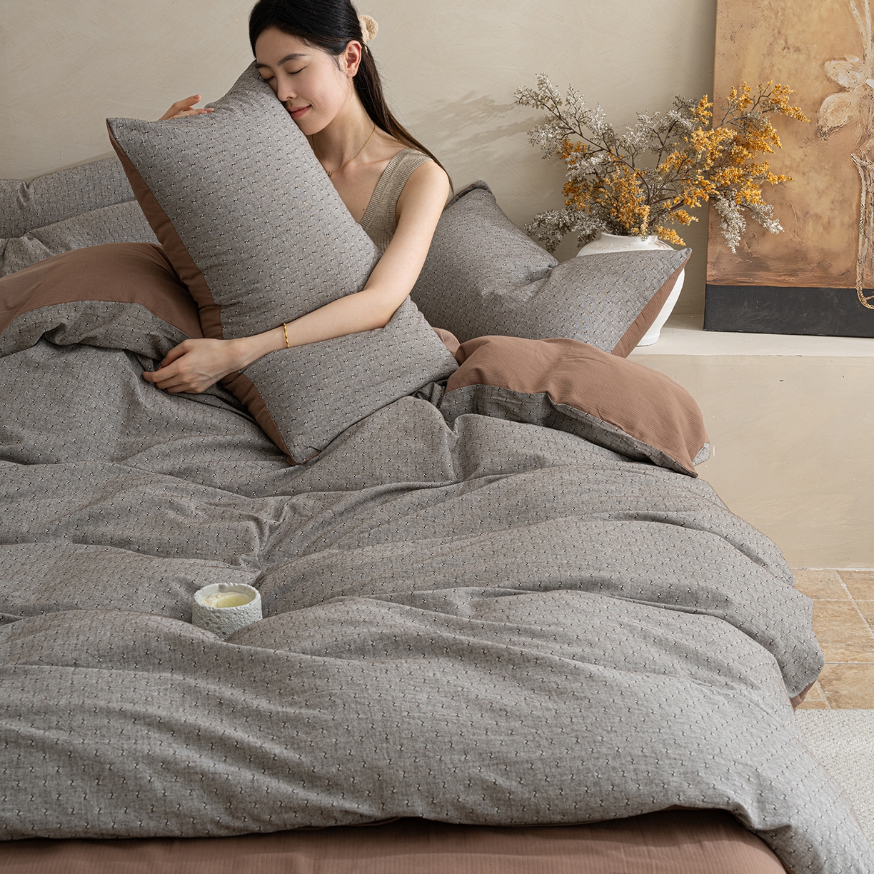 91家纺网 家纺一手货源 找家纺 典曼家纺 2025秋冬新品棉麻提花磨毛四件套-云缦系列 云缦-棕