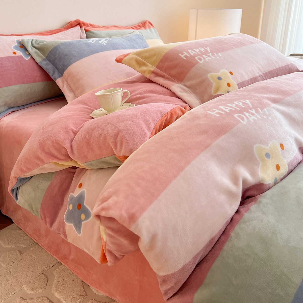 富馨莱 2025新款牛奶绒印花四件套240克面料支持一件定制尺寸 彩虹星星