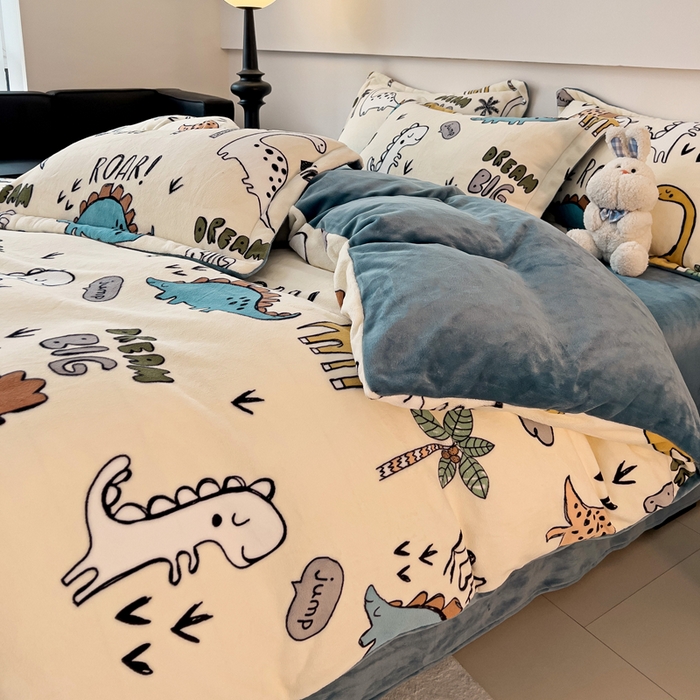 91家纺网 家纺一手货源 找家纺 富馨莱 2025新款牛奶绒印花四件套240克面料支持一件定制尺寸 恐龙世界