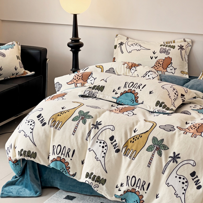 91家纺网 家纺一手货源 找家纺 富馨莱 2025新款牛奶绒印花四件套240克面料支持一件定制尺寸 恐龙世界