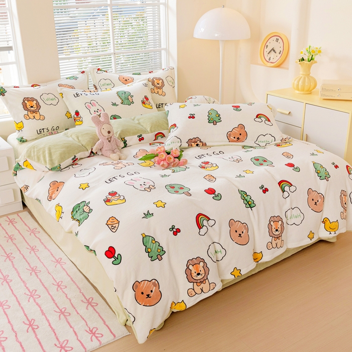 91家纺网 家纺一手货源 找家纺 富馨莱 2025新款牛奶绒印花四件套240克面料支持一件定制尺寸 森林派对