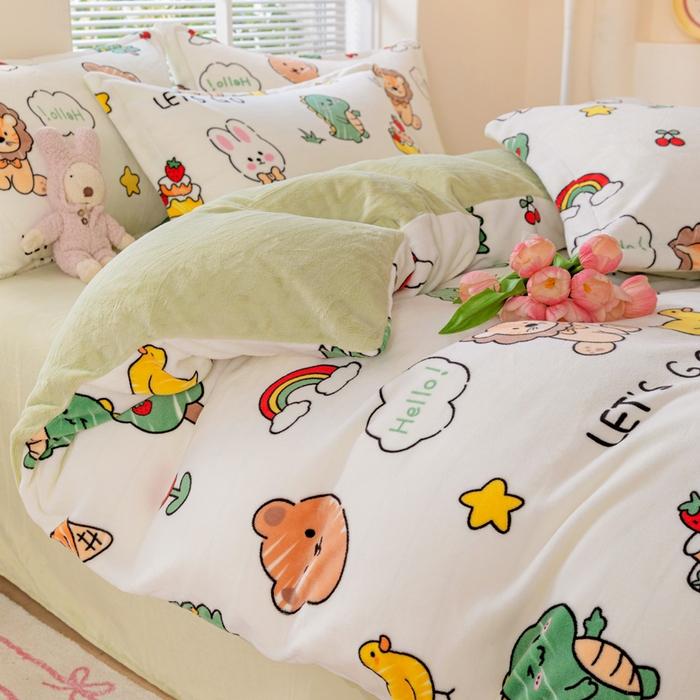 91家纺网 家纺一手货源 找家纺 富馨莱 2025新款牛奶绒印花四件套240克面料支持一件定制尺寸 森林派对