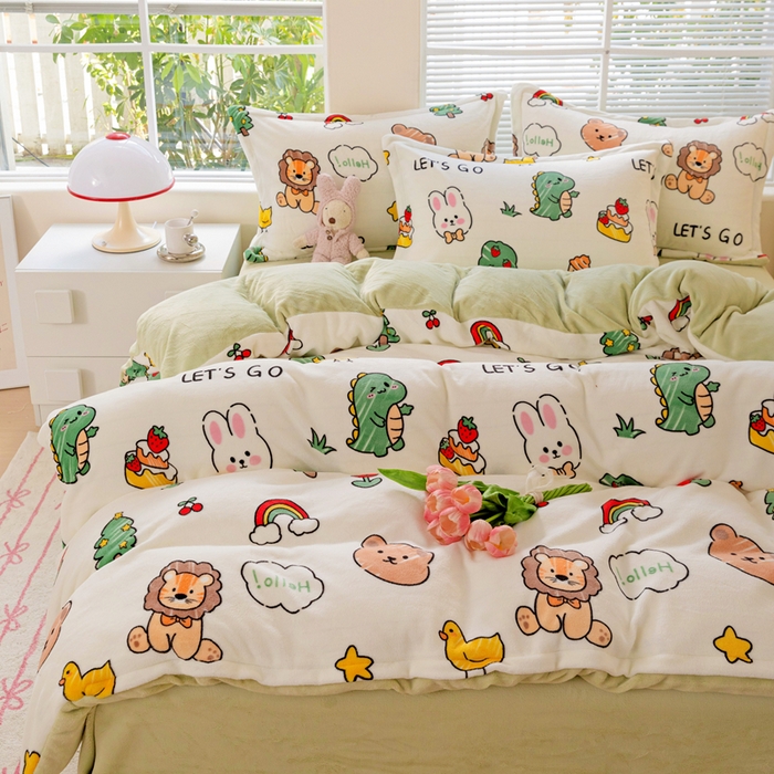 91家纺网 家纺一手货源 找家纺 富馨莱 2025新款牛奶绒印花四件套240克面料支持一件定制尺寸 森林派对