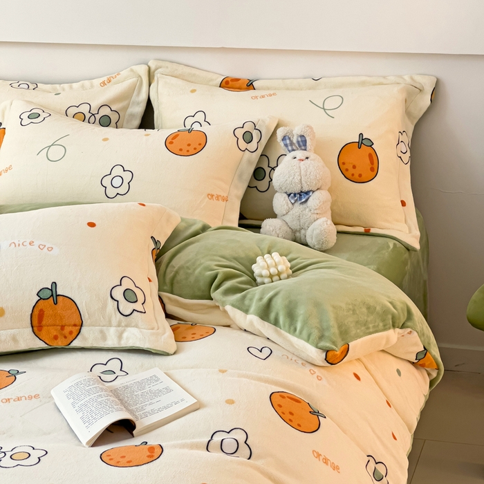 91家纺网 家纺一手货源 找家纺 富馨莱 2025新款牛奶绒印花四件套240克面料支持一件定制尺寸 心想事橙