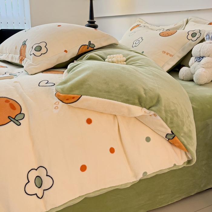 91家纺网 家纺一手货源 找家纺 富馨莱 2025新款牛奶绒印花四件套240克面料支持一件定制尺寸 心想事橙