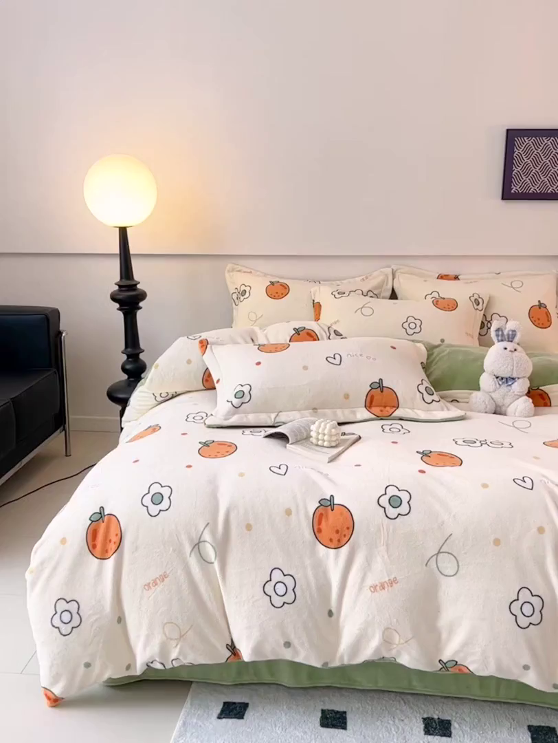 91家纺网 家纺一手货源 找家纺 富馨莱 2025新款牛奶绒印花四件套240克面料支持一件定制尺寸 心想事橙