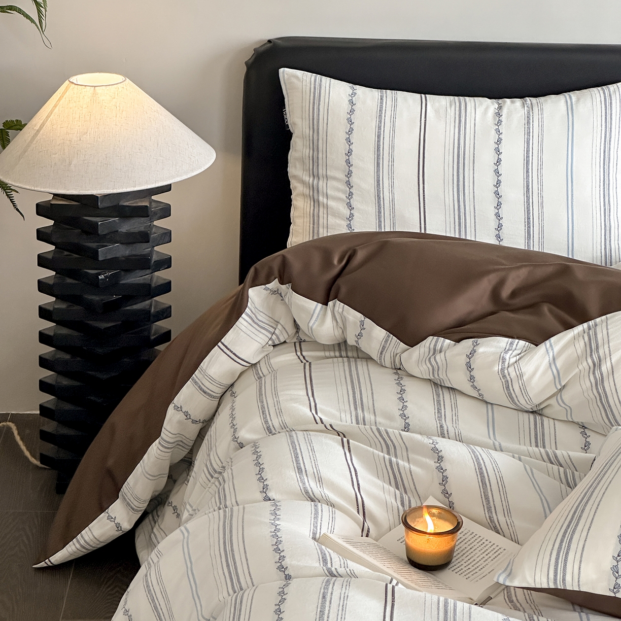 91家纺网 家纺一手货源 找家纺 （总）赫帛 2025新款60支全棉色织剪花水洗棉四件套-涧秋