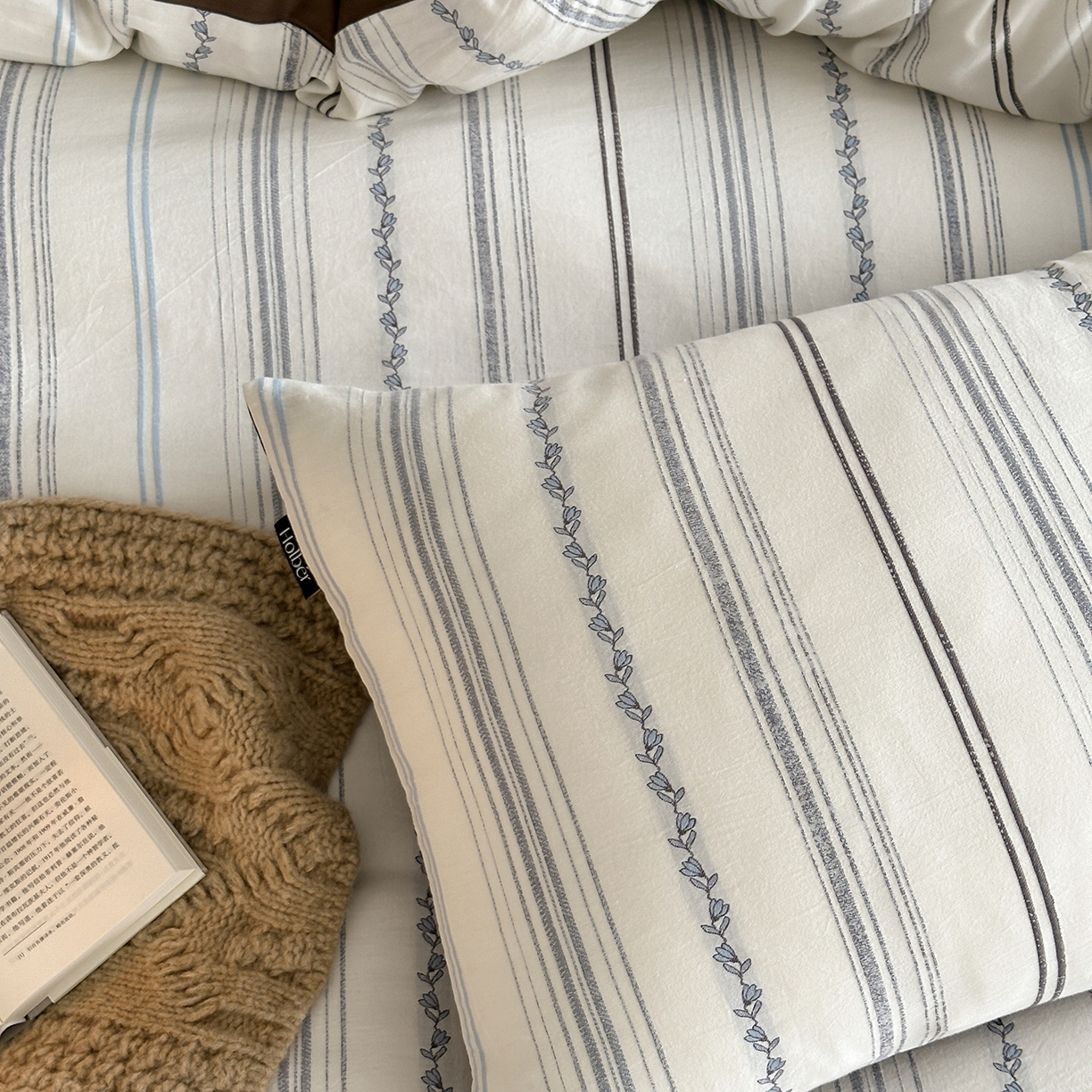 91家纺网 家纺一手货源 找家纺 （总）赫帛 2025新款60支全棉色织剪花水洗棉四件套-涧秋