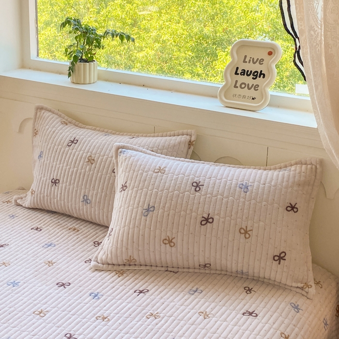 91家纺网 家纺一手货源 找家纺 尚美 2025新款豆豆绒牛奶绒大花边床盖四件套（床盖花边随机） 蝶恋卡