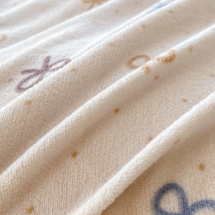 91家纺网 家纺一手货源 找家纺 尚美 2025新款豆豆绒牛奶绒大花边床盖四件套（床盖花边随机） 蝶恋卡