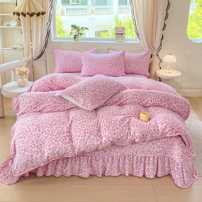 尚美 2025新款豆豆绒牛奶绒大花边床盖四件套（床盖花边随机） 粉豹纹