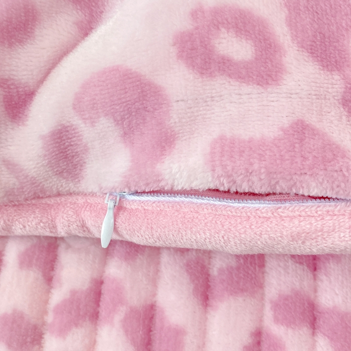 91家纺网 家纺一手货源 找家纺 尚美 2025新款豆豆绒牛奶绒大花边床盖四件套（床盖花边随机） 粉豹纹