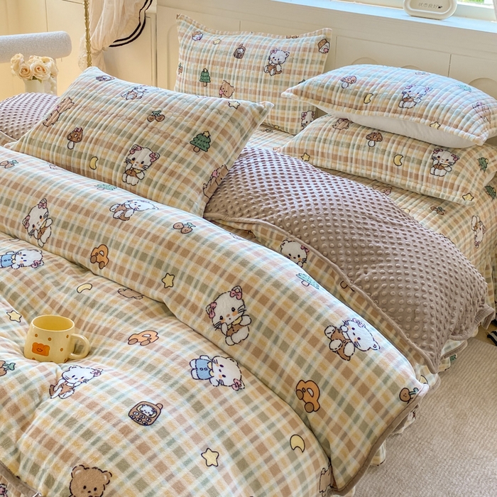 91家纺网 家纺一手货源 找家纺 尚美 2025新款豆豆绒牛奶绒大花边床盖四件套（床盖花边随机） 凯迪猫卡