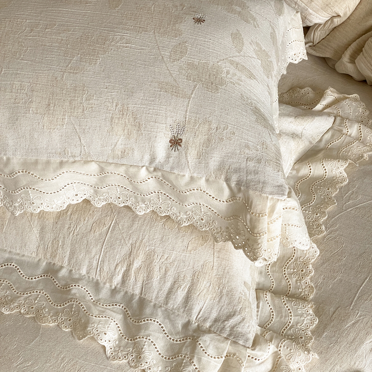 91家纺网 家纺一手货源 找家纺 （总）赫帛 2025新款A类全棉棉麻色织提花四件套-铃野