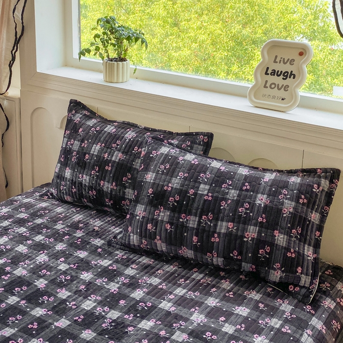 91家纺网 家纺一手货源 找家纺 尚美 2025新款豆豆绒牛奶绒大花边床盖四件套（床盖花边随机） 欣悦