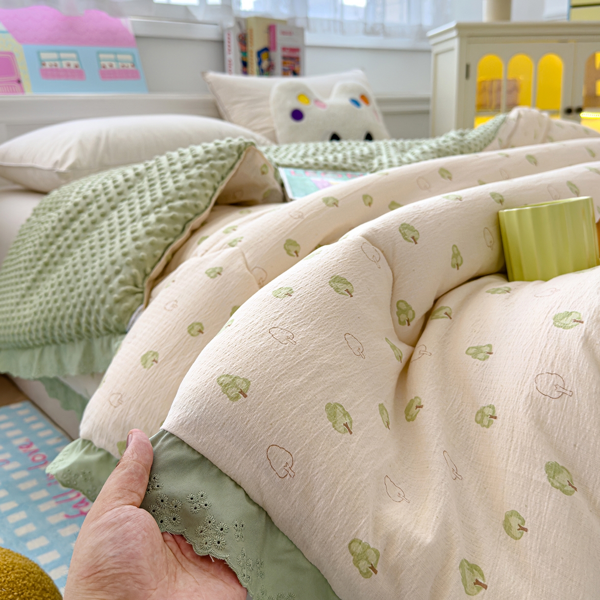 91家纺网 家纺一手货源 找家纺 芯恋家居 2025新款A类提花韩版花边豆豆冬被被子春秋被芯大豆被豆豆被 小树林