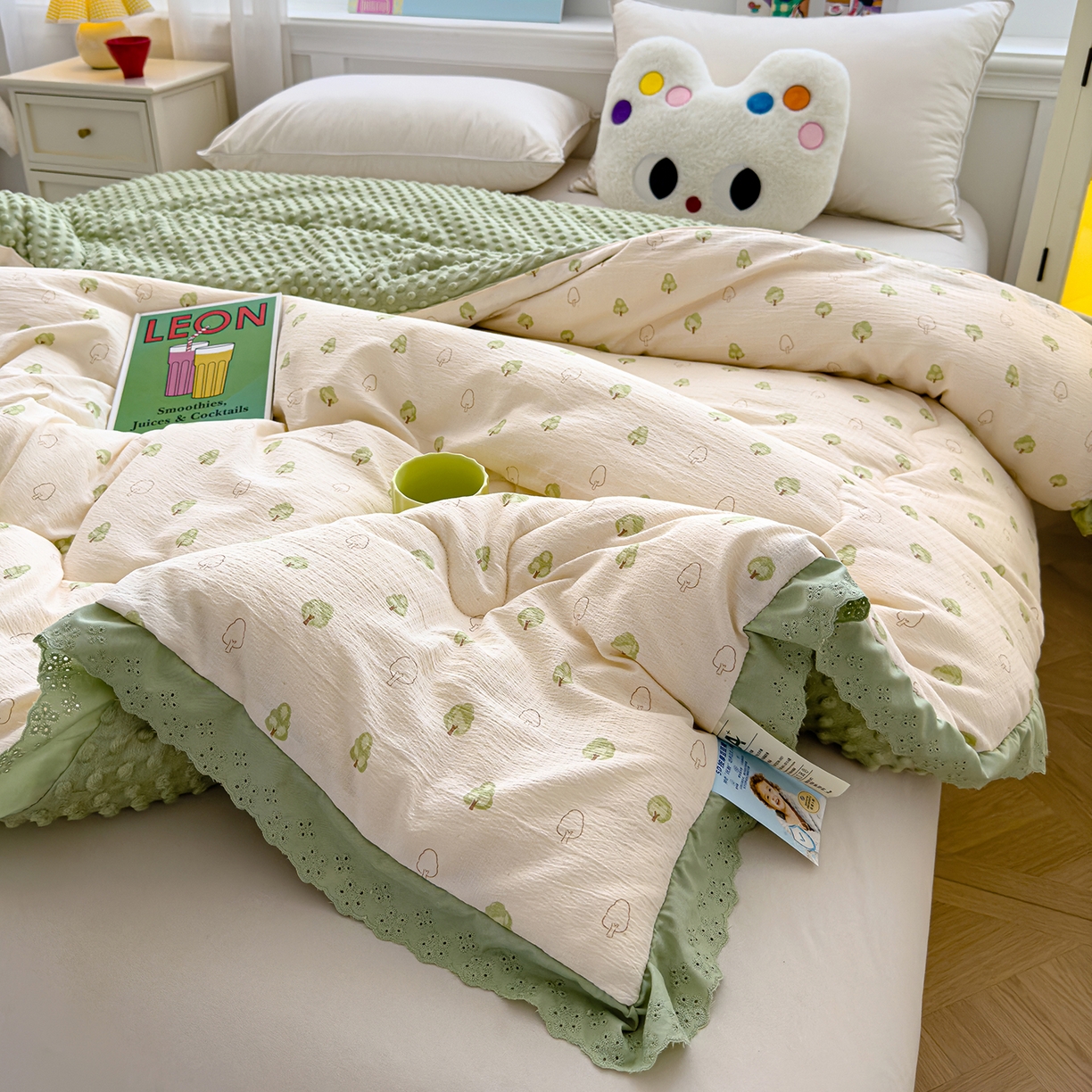 91家纺网 家纺一手货源 找家纺 芯恋家居 2025新款A类提花韩版花边豆豆冬被被子春秋被芯大豆被豆豆被 小树林