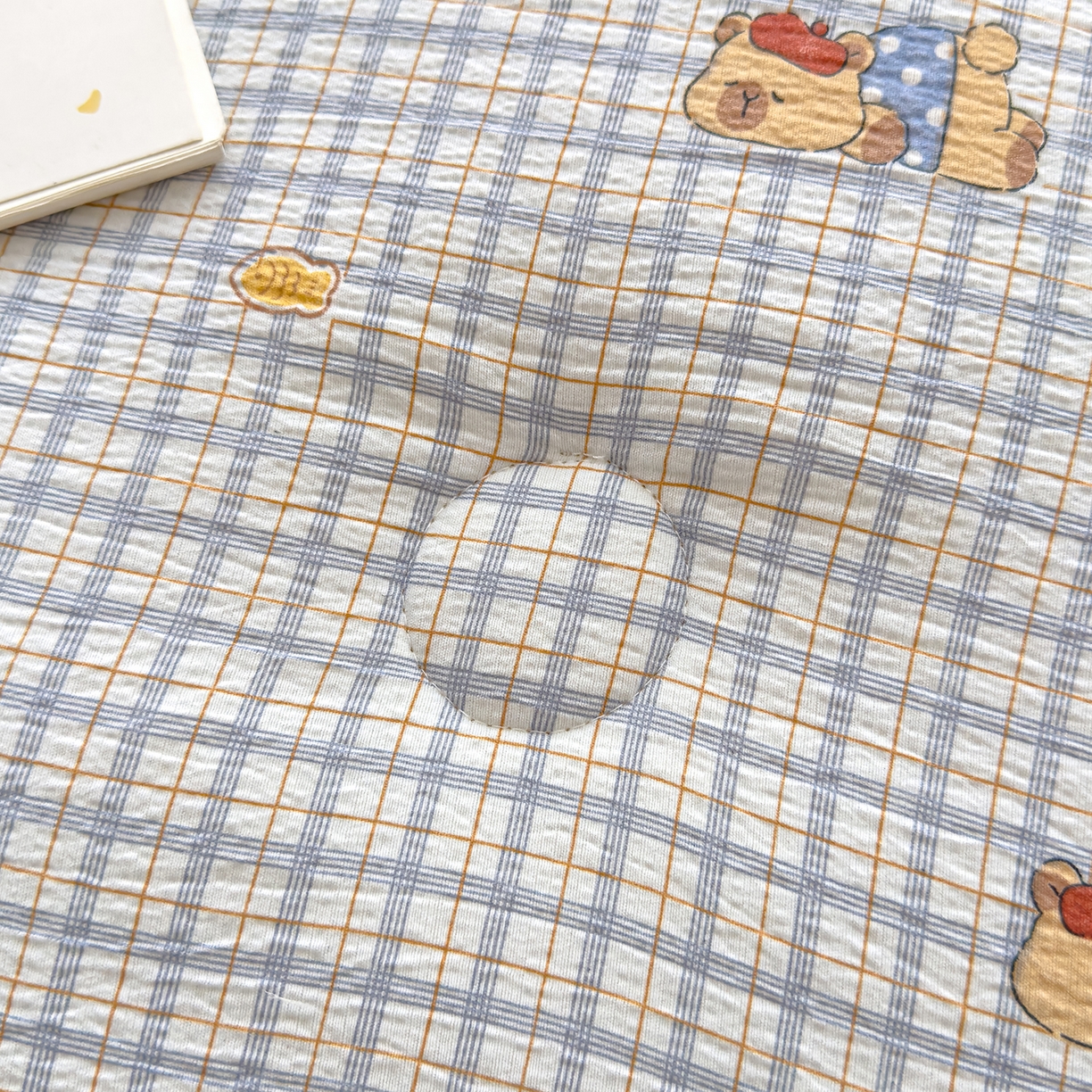 91家纺网 家纺一手货源 找家纺 芯恋家居 2025新款A类提花韩版花边豆豆冬被被子春秋被芯大豆被豆豆被 卡皮巴拉