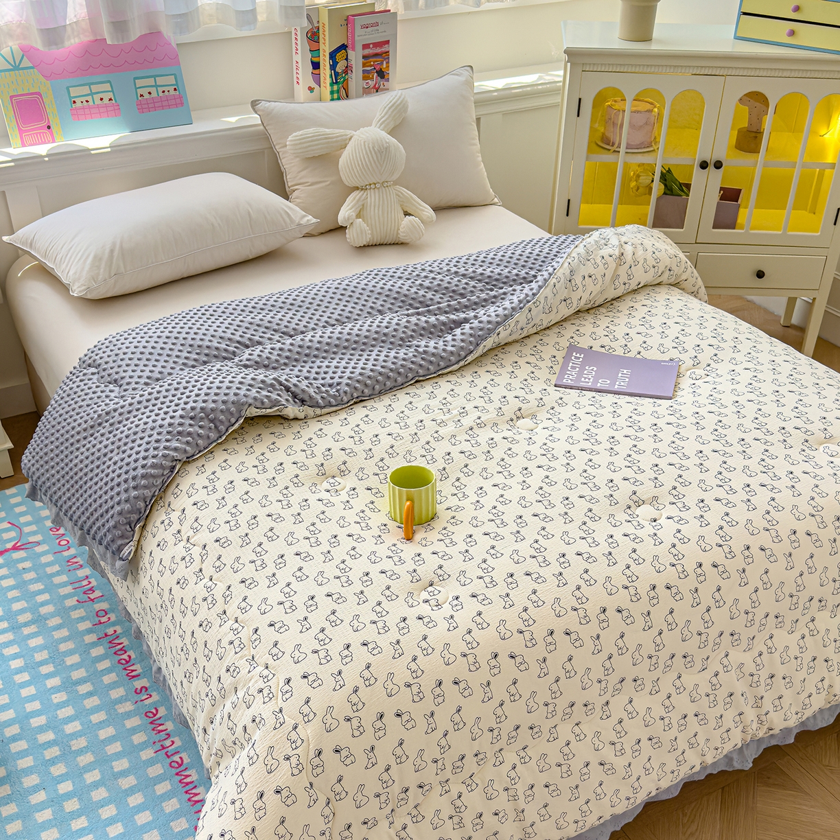 91家纺网 家纺一手货源 找家纺 芯恋家居 2025新款A类提花韩版花边豆豆冬被被子春秋被芯大豆被豆豆被 呆萌兔