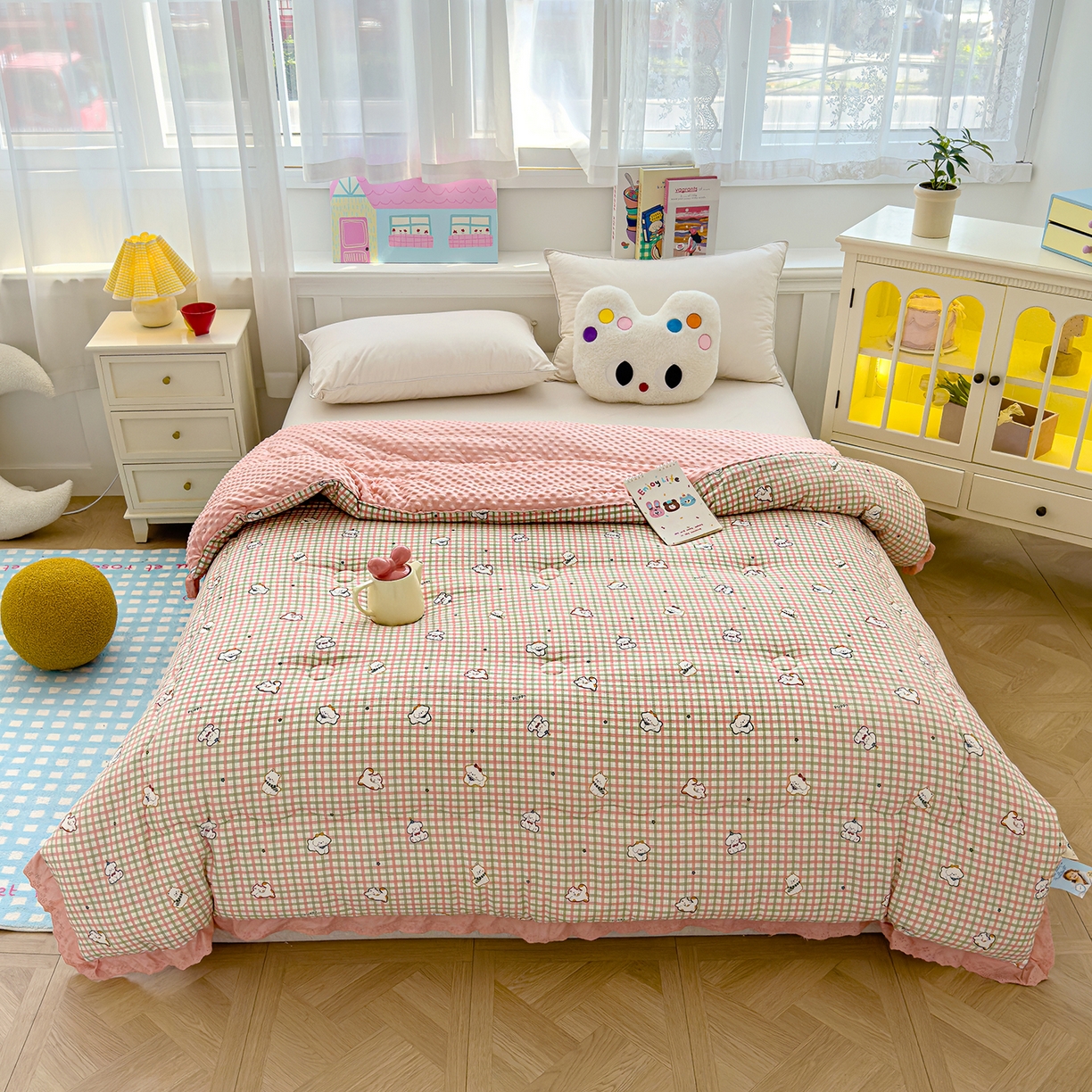 91家纺网 家纺一手货源 找家纺 芯恋家居 2025新款A类提花韩版花边豆豆冬被被子春秋被芯大豆被豆豆被 格子萌宠