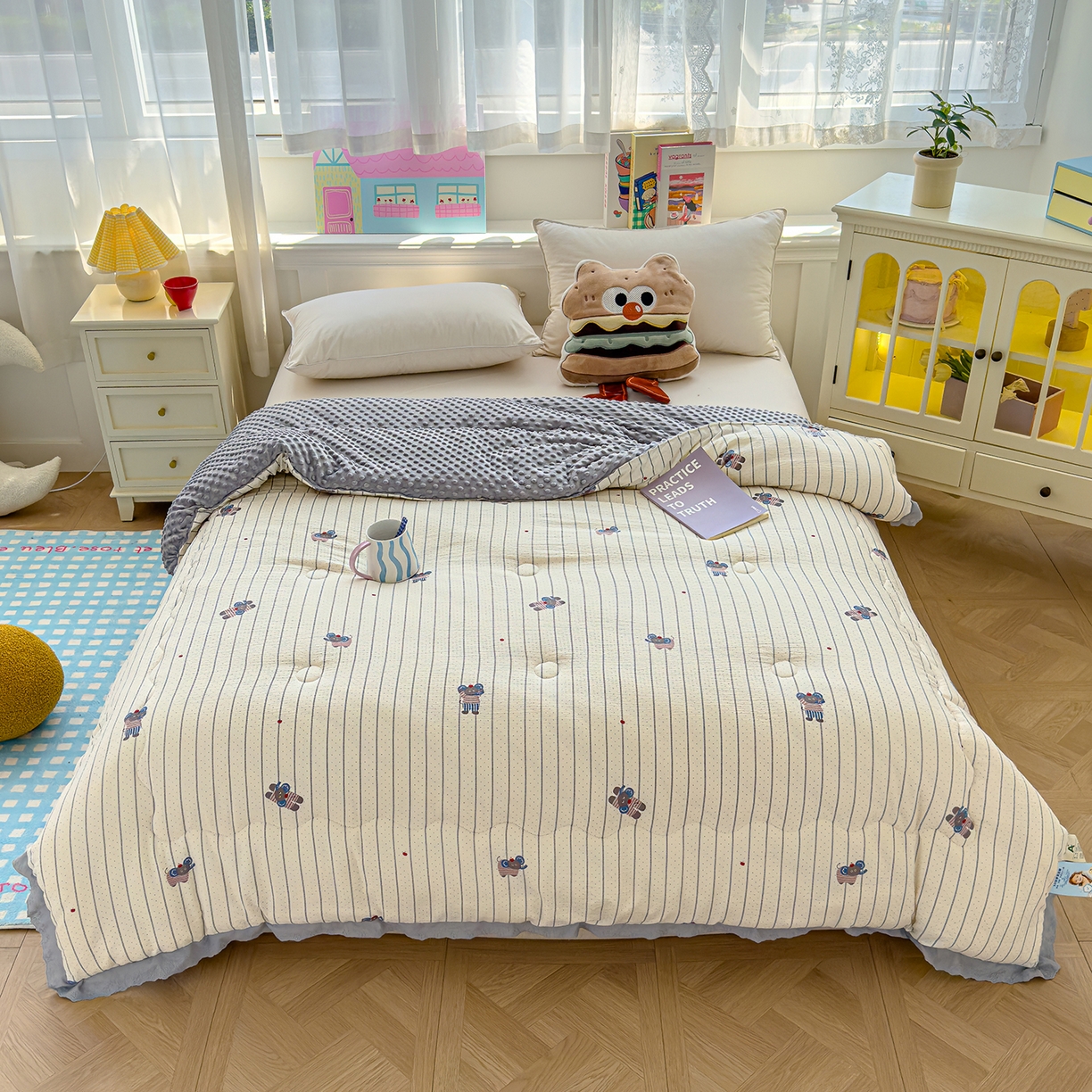 91家纺网 家纺一手货源 找家纺 芯恋家居 2025新款A类提花韩版花边豆豆冬被被子春秋被芯大豆被豆豆被 顽皮象