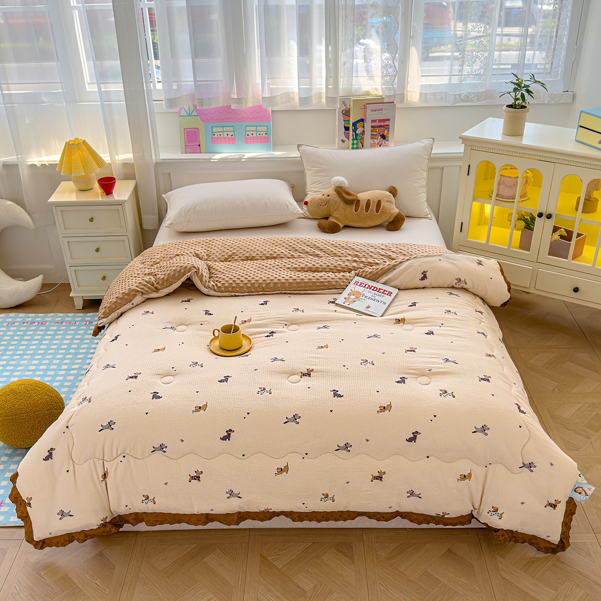 91家纺网 家纺一手货源 找家纺 芯恋家居 2025新款A类提花韩版花边豆豆冬被被子春秋被芯大豆被豆豆被 狗乐园