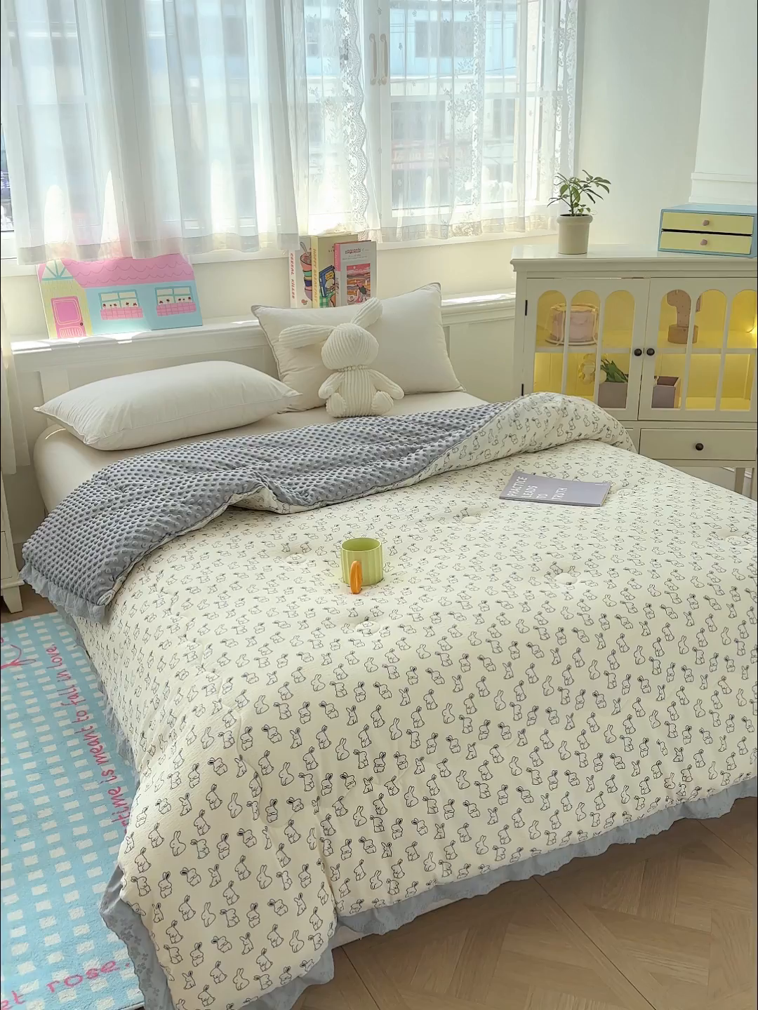 91家纺网 家纺一手货源 找家纺 芯恋家居 2025新款A类提花韩版花边豆豆冬被被子春秋被芯大豆被豆豆被 呆萌兔