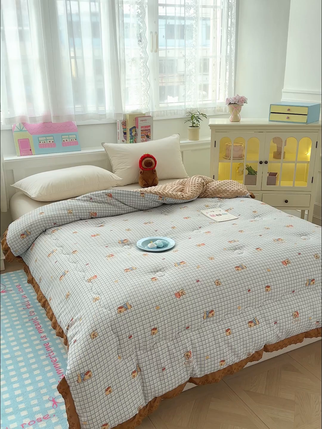 91家纺网 家纺一手货源 找家纺 芯恋家居 2025新款A类提花韩版花边豆豆冬被被子春秋被芯大豆被豆豆被 卡皮巴拉