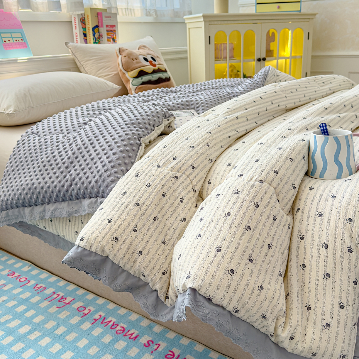 91家纺网 家纺一手货源 找家纺 芯恋家居 2025新款A类提花韩版花边豆豆冬被被子春秋被芯大豆被豆豆被 星芒小筑