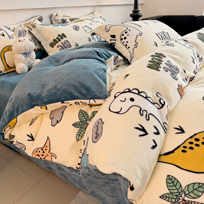 91家纺网 家纺一手货源 找家纺 富馨莱 2025新款牛奶绒印花单件被套240克面料支持一件定制尺寸 恐龙世界