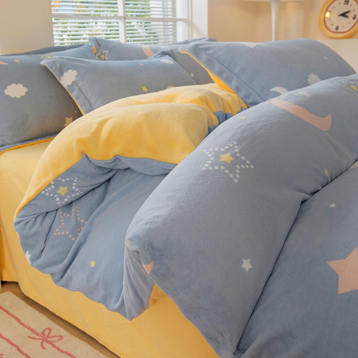 91家纺网 家纺一手货源 找家纺 富馨莱 2025新款牛奶绒印花单件被套240克面料支持一件定制尺寸 梦幻星空