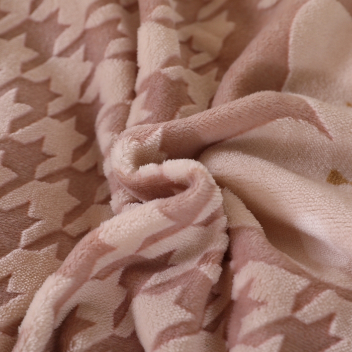 91家纺网 家纺一手货源 找家纺 富馨莱 2025新款牛奶绒印花单件被套240克面料支持一件定制尺寸 千鸟格-小熊咖